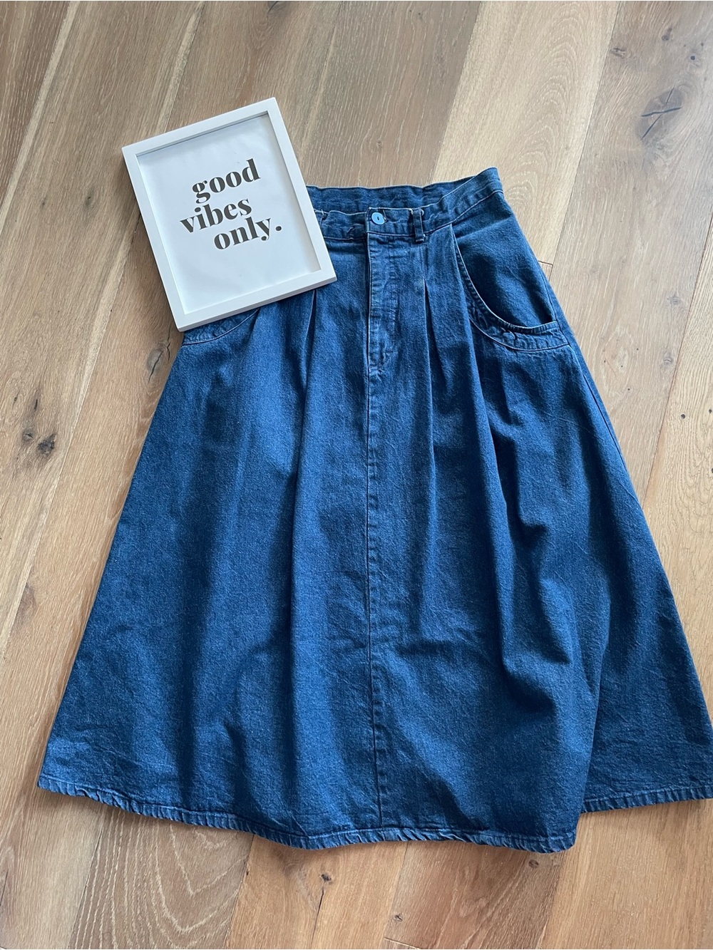 Vintage Cherokee Pleated Skirt Midi Dark Blue Denim 1980s